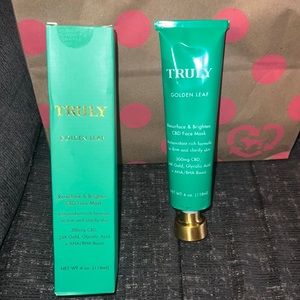 NEW Truly golden leaf face mask